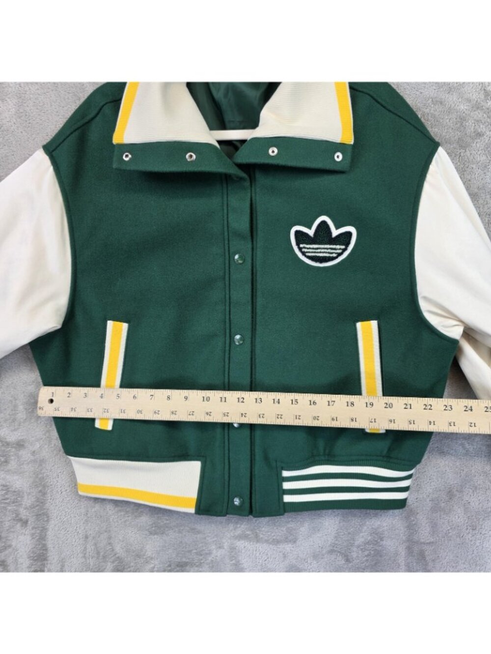 Adidas Jacket Womens XL Green Varsity Letterman Snap Front Striped Trim HY4184 - Picture 15 of 16